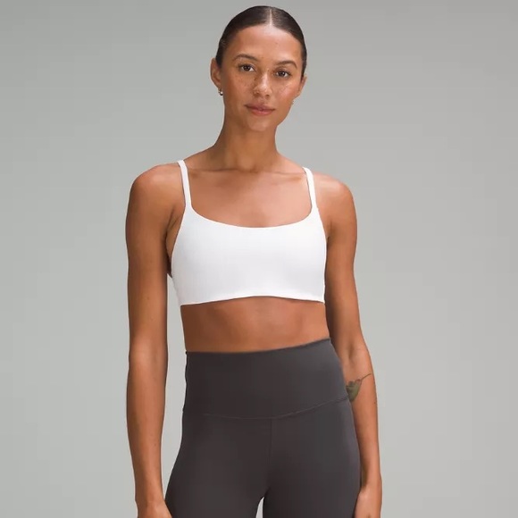 lululemon athletica Tops - Lululemon wunder train strappy racer bra A/B